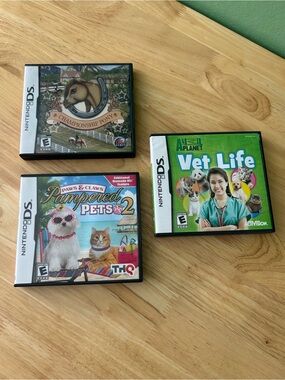 Nintendo DS Vet Life Game - Bright Green Cover